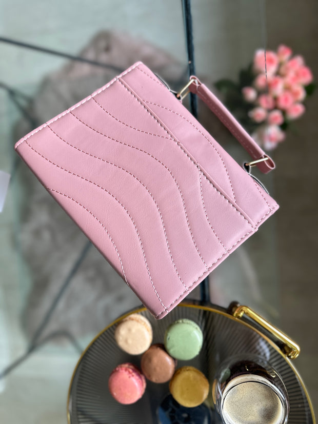Alma rózsaszín táska